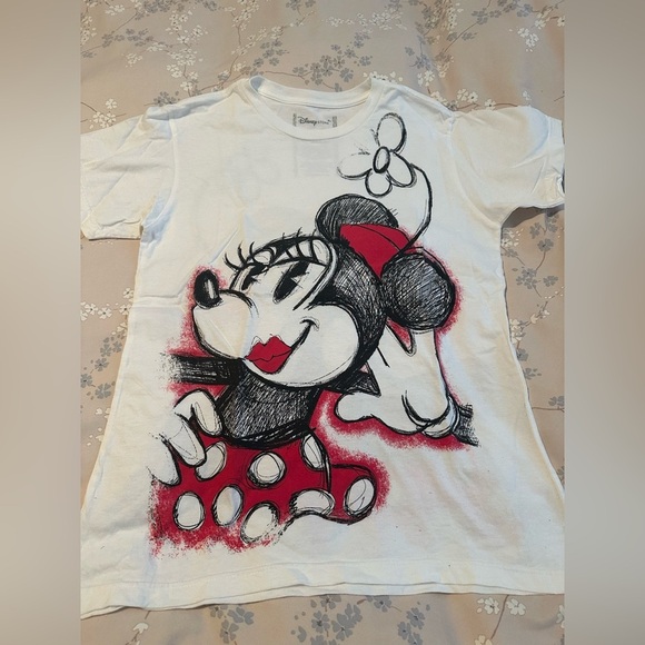 Disney Store Tops - Disney Minnie Mouse T-Shirt